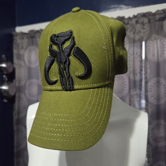 Star Wars Mandelorian hat - Picture 1 of 4